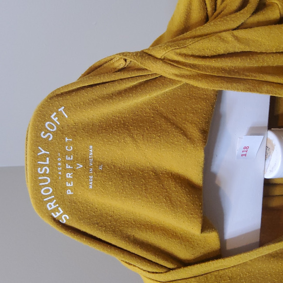 Aeropostale Seriously Soft Perfect V Neck Tee Size XL Gold - Picture 5 of 6